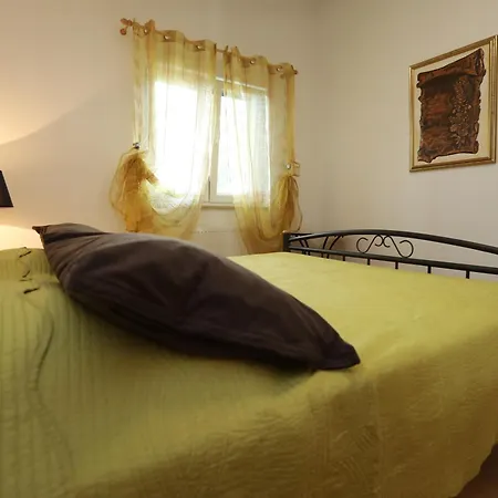 Apartment Salona *