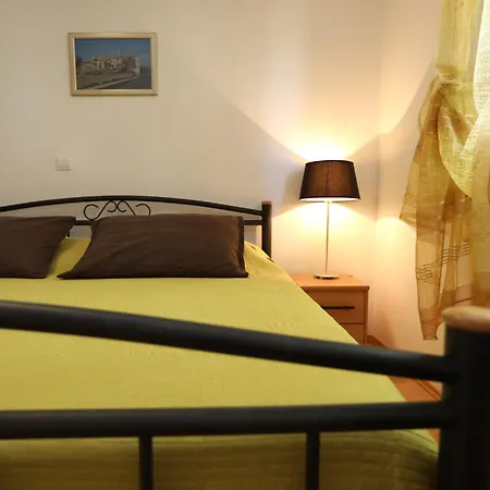 Salona Apartment