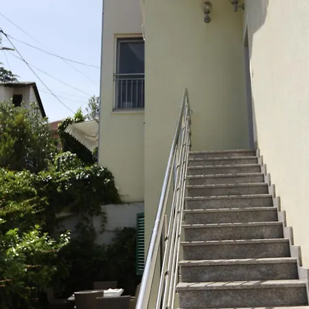 Apartment Salona *
